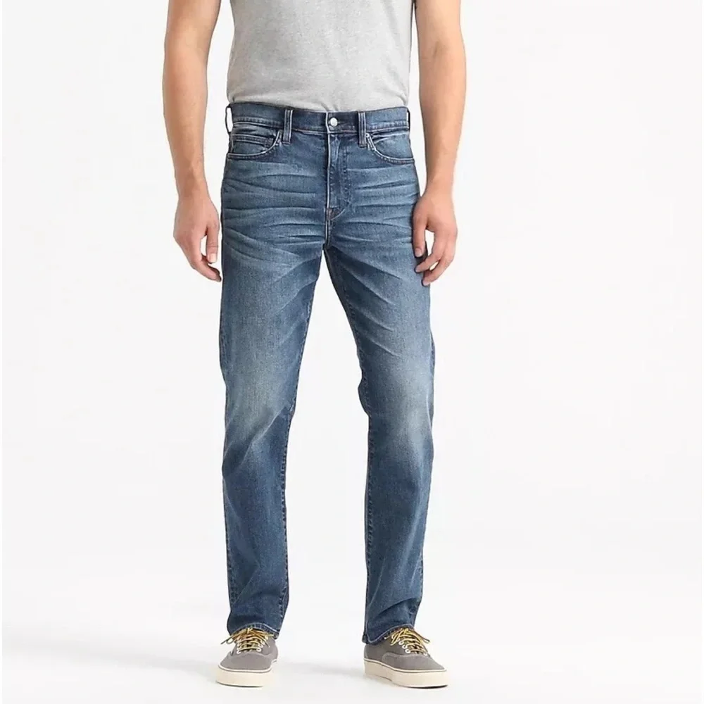 J.CREW Men’s 77 Straight-fit jean in stretch broken-in Japanese denim size 32 H7